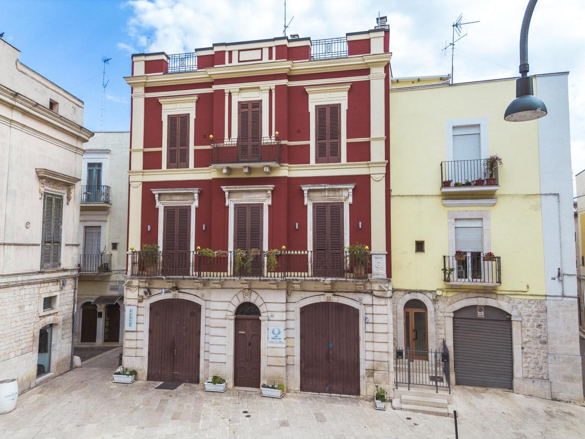 Apartamento Palazzo Iato Rutigliano Exterior foto