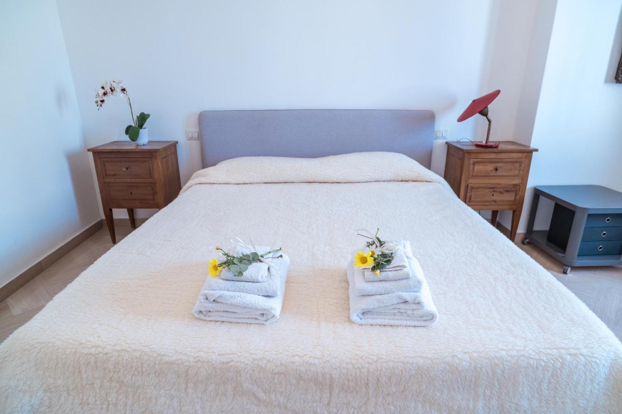 Apartamento Palazzo Iato Rutigliano Exterior foto